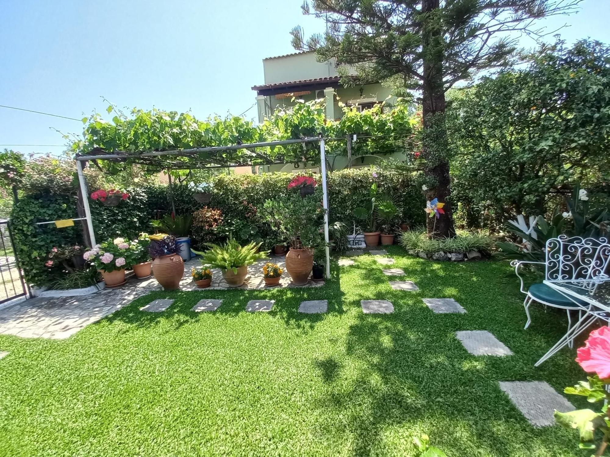 Villa Tina Country Beach Apartments Acharavi  Bilik gambar